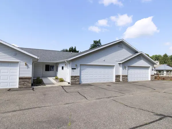 410 Lee ST #B, Durand, WI 54736
