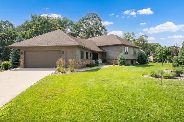 1203 Baihly View LN SW, Rochester, MN 55902