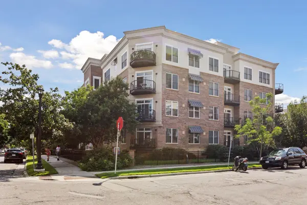 1800 Clinton AVE #203, Minneapolis, MN 55404