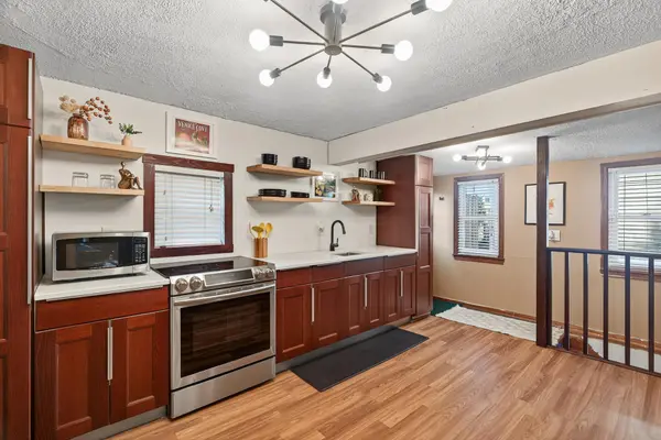 604 7th AVE W, Shakopee, MN 55379