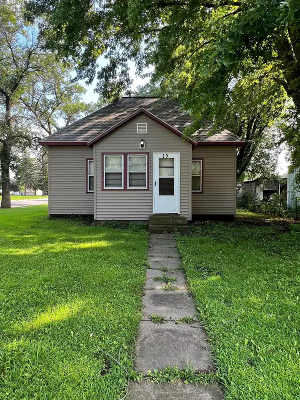 15 Stockholm AVE, Boyd, MN 56218