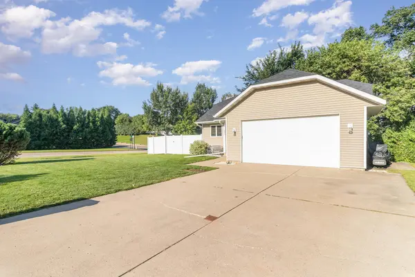 1240 Spring Hill RD, Waconia, MN 55387