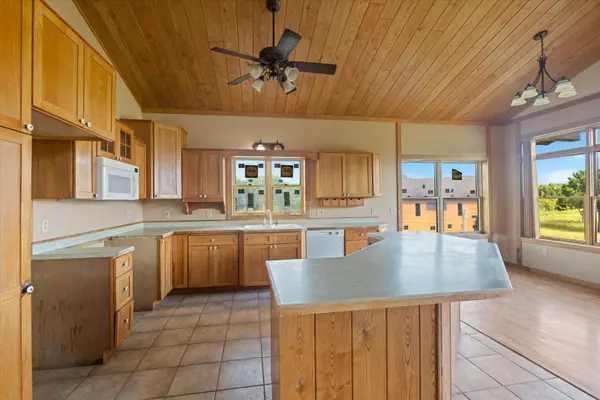 6682 Evergreen LN, Alborn, MN 55702