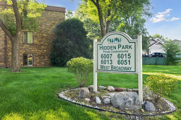6051 W Broadway AVE #306, New Hope, MN 55428