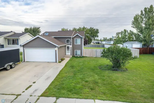 2102 2nd AVE E,  West Fargo,  ND 58078