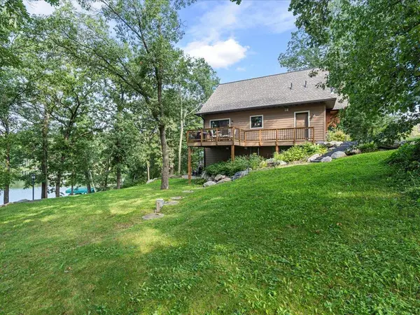 27748 W Twin Lake DR, Pequot Lakes, MN 56472