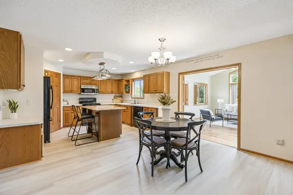 4954 Kama LN NE, Albertville, MN 55301