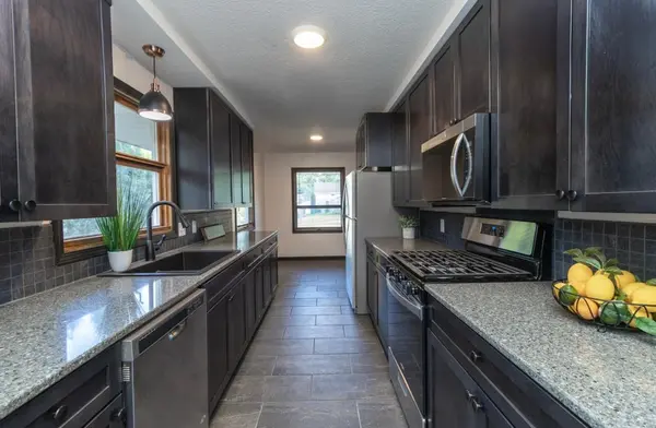 1422 5th ST S, Stillwater, MN 55082