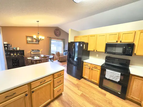 510 Brook AVE, Saint Charles, MN 55972