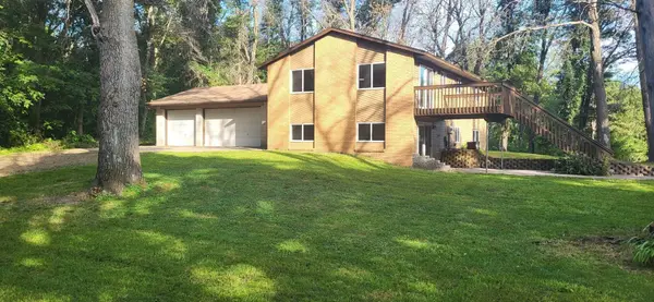 6767 325th AVE NW, Princeton, MN 55371
