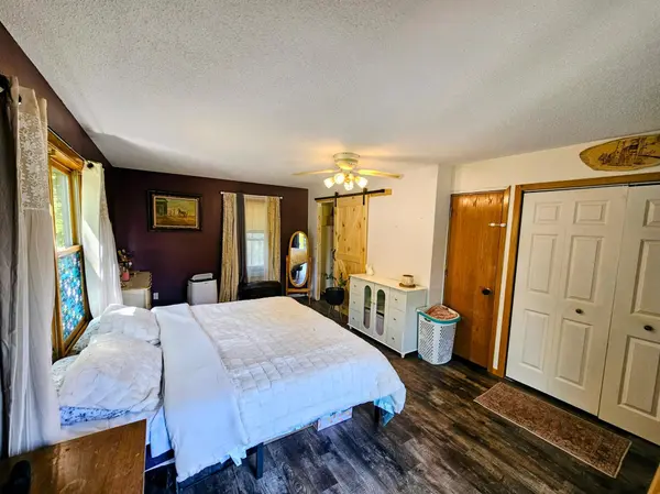 15 Maple ST, Flensburg, MN 56328