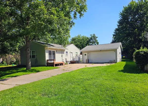 15 Maple ST, Flensburg, MN 56328