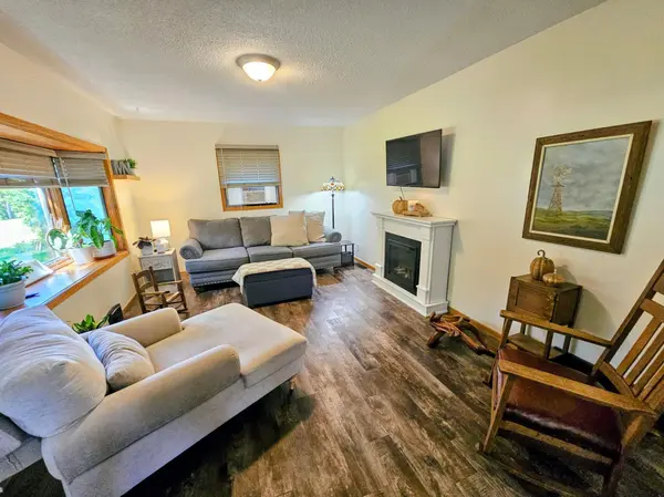 15 Maple ST, Flensburg, MN 56328
