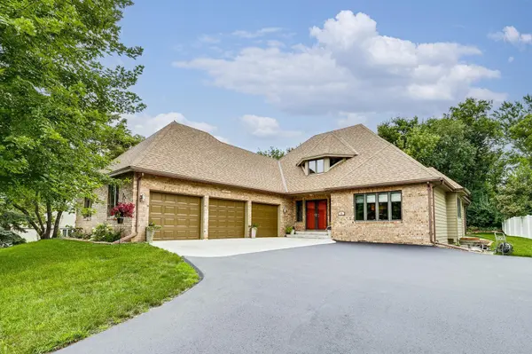 71 Marcin HL, Burnsville, MN 55337