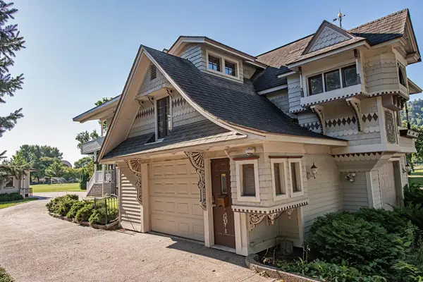 718 Main ST, Winona, MN 55987