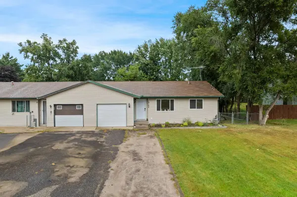 14182 Pineview DR, Becker, MN 55308