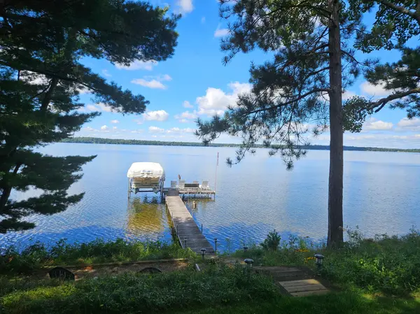 22449 E Lake Hubert DR, Lake Edward Twp, MN 56401