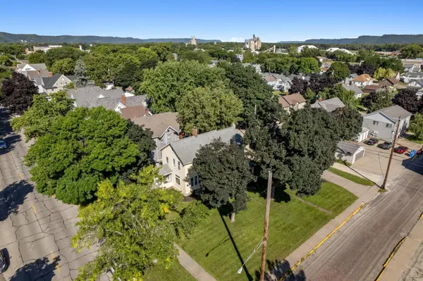 706 W Broadway ST, Winona, MN 55987
