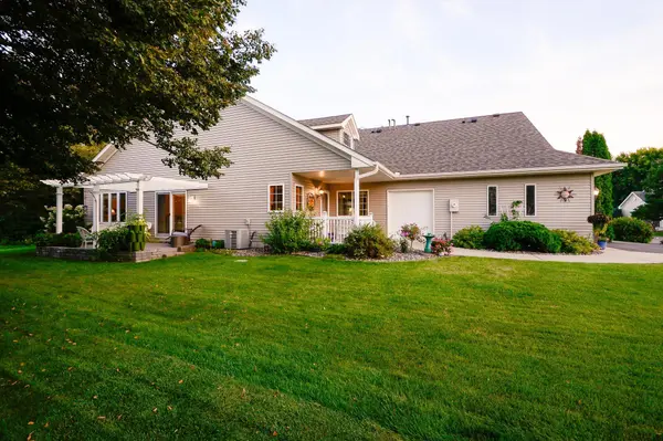 229 Goldfinch LN, Clearwater, MN 55320