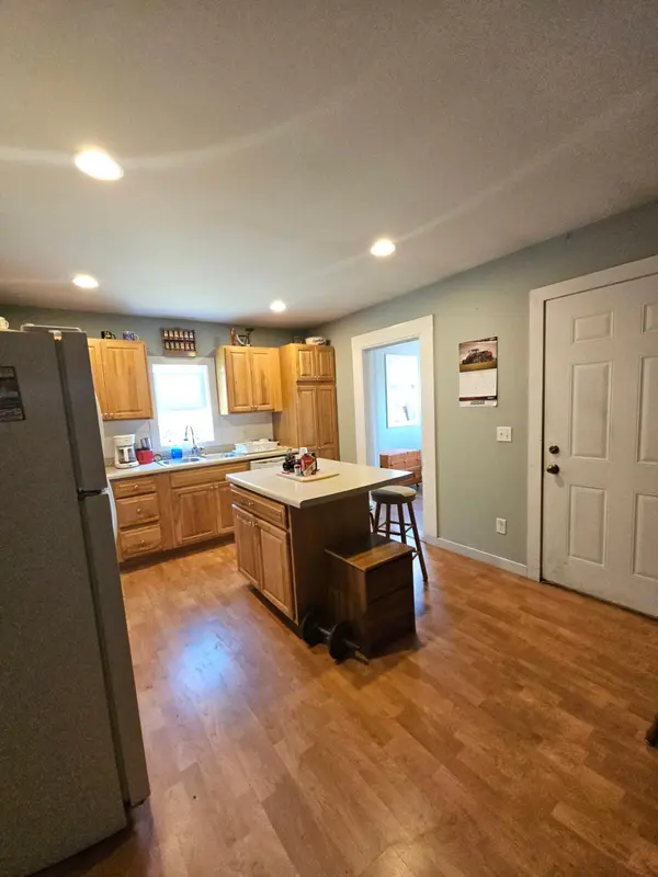 3535 State Hwy 23, Askov, MN 55704