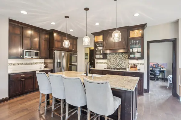 12726 Lake Vista LN, Champlin, MN 55316