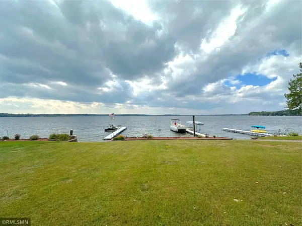 10041 Jeske AVE NW, Annandale, MN 55302