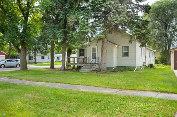 501 9th ST N, Wahpeton, ND 58075