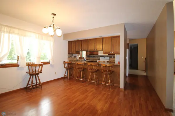 6807 Sunnyside DR, Horace, ND 58047