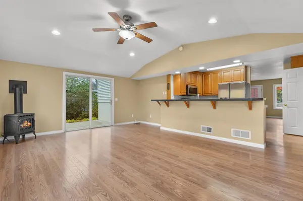 16546 Foliage AVE W, Lakeville, MN 55068