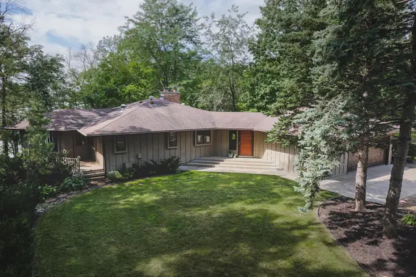 24280 E Cedar Lake DR, Cedar Lake Twp, MN 56071