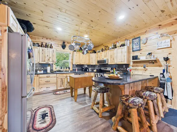 4820 Springbrook TRL, Blaine Twp, WI 54830