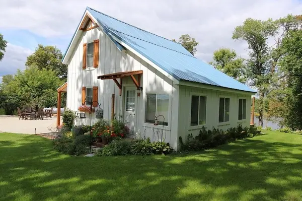47140 374th AVE, Frazee, MN 56544