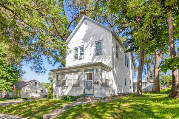 1493 Margaret ST, Saint Paul, MN 55106