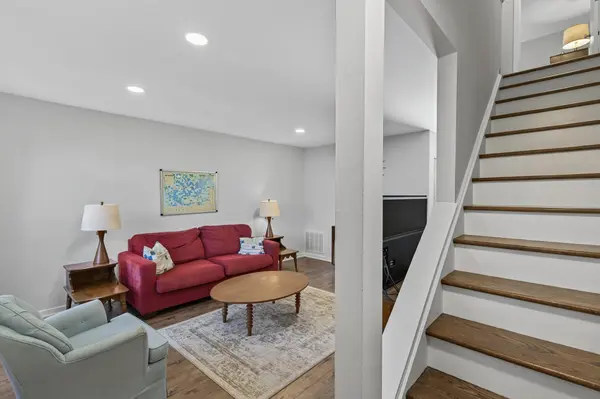 6347 Barrie RD, Edina, MN 55435