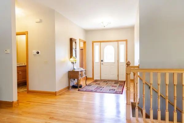 607 9th ST NW, Byron, MN 55920