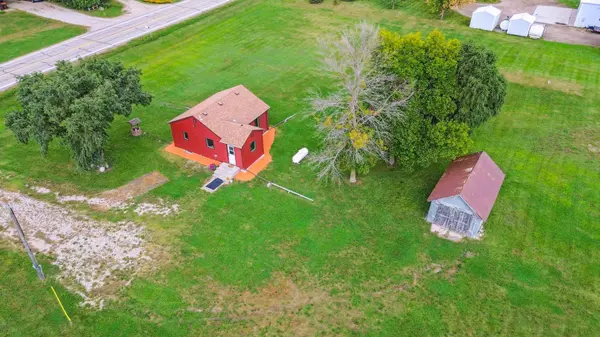 1614 County Road 6 NW, Annandale, MN 55302
