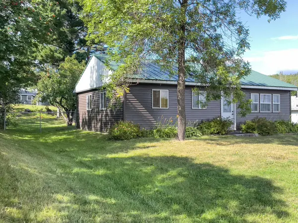 86 Banks BLVD, Silver Bay, MN 55614