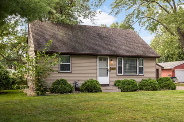 818 Madison ST, Anoka, MN 55303