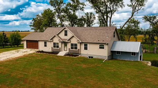 11150 County 2, Sumner Twp, MN 55975