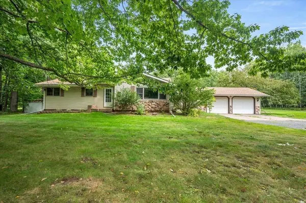 7654 E County Road V, Amnicon Twp, WI 54874