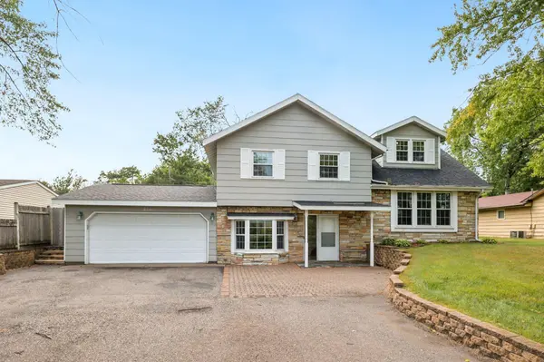 6840 Brookview DR NE,  Fridley,  MN 55432