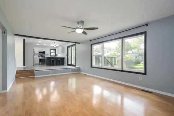 2193 Jennifer CT, North Saint Paul, MN 55109