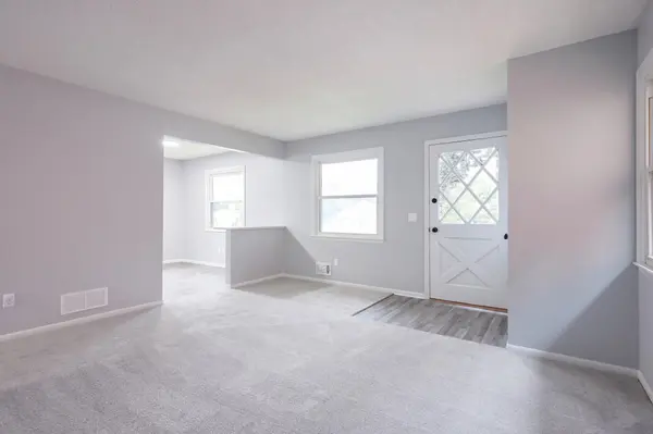 1590 Minnehaha AVE E, Saint Paul, MN 55106