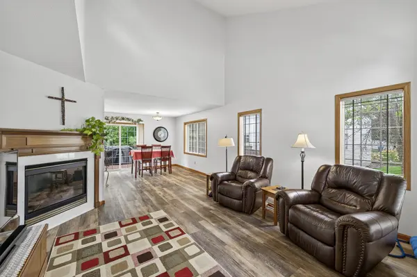 21077 Bridle Pass DR, Forest Lake, MN 55025