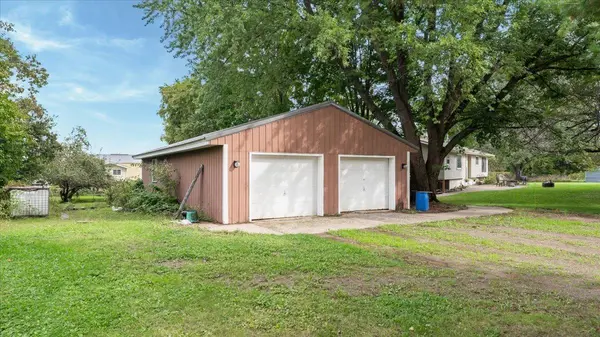 1426 Harbor ST, Brunswick Twp, MN 56358