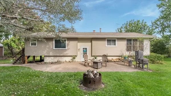 1426 Harbor ST, Brunswick Twp, MN 56358