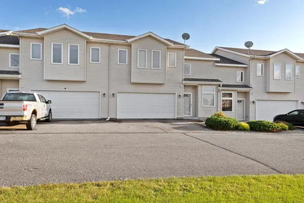 706 1st ST NW, New Prague, MN 56071