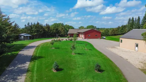 7902 County Road 8 NE, Green Lake Twp, MN 56251