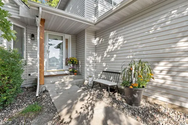 21061 Kissel ST NE, East Bethel, MN 55011