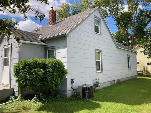 810 Church ST, Benson, MN 56215